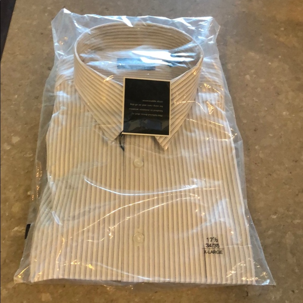 Tags still on Alfani Dress Shirt